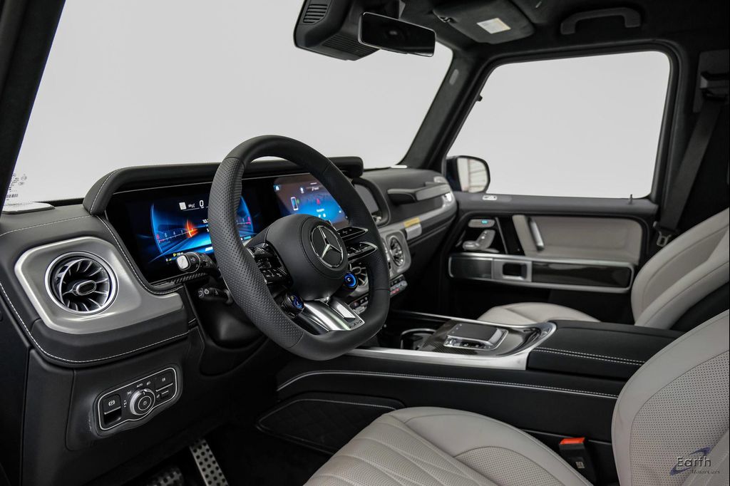 2027 Mercedes-BENZ AMG G 63 BASE 缩略图 37