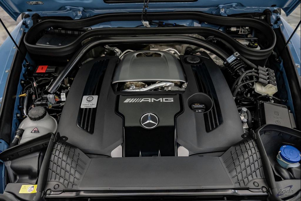 2027 Mercedes-BENZ AMG G 63 BASE — фото 3