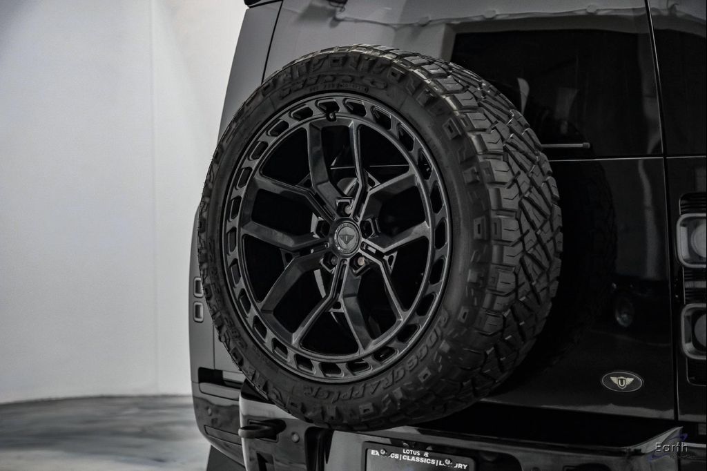 2022 LAND Rover DEFENDER 110 V8 — миниатюра 15