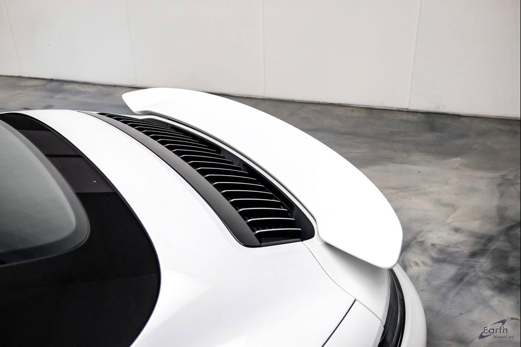 صورة مصغرة 20 لـ 2024 Porsche 911 TURBO S