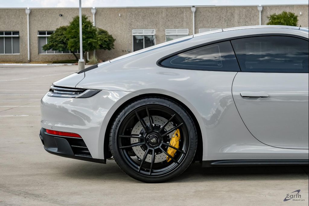 2024 Porsche 911 CARRERA GTS 缩略图 20