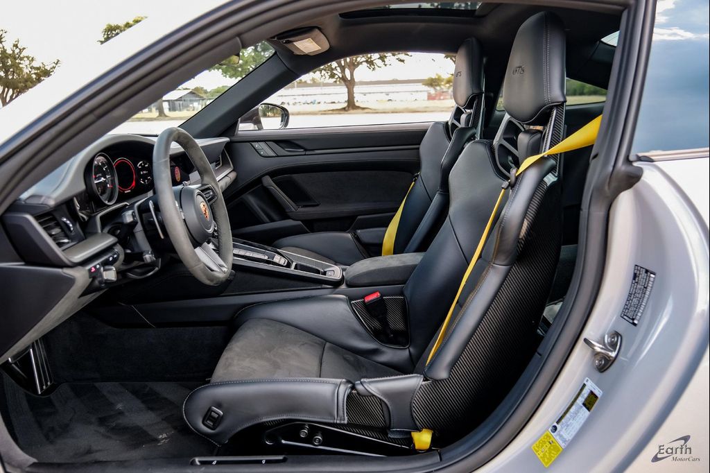 2024 Porsche 911 CARRERA GTS 缩略图 34