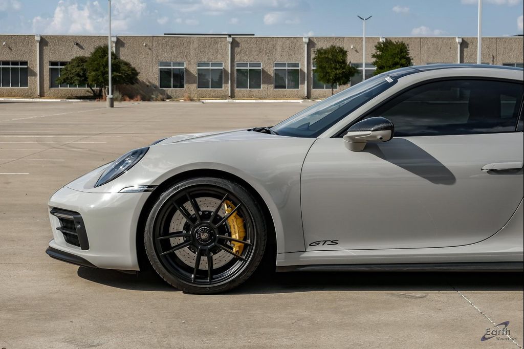 2024 Porsche 911 CARRERA GTS 缩略图 9