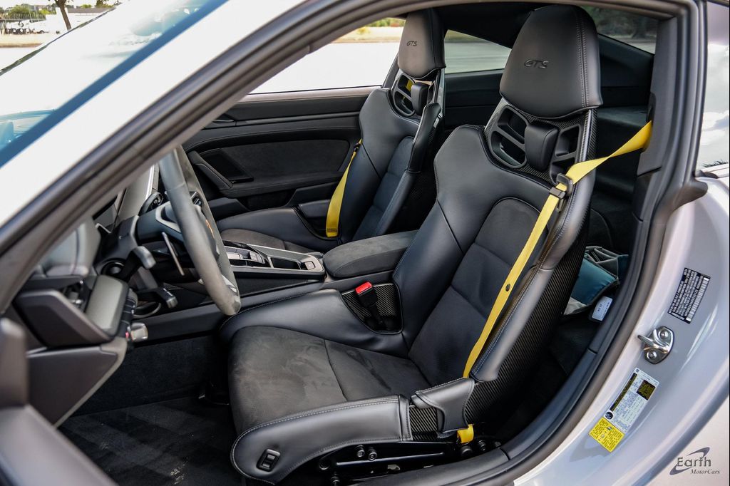 2024 Porsche 911 CARRERA GTS 缩略图 35