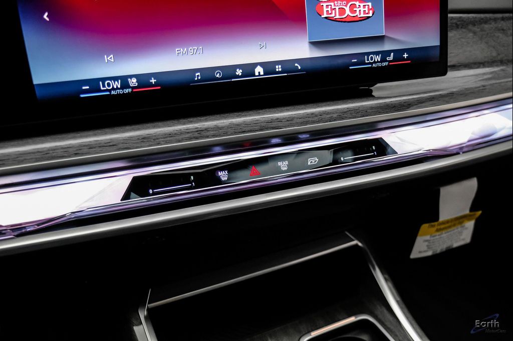 2025 BMW I7 XDRIVE60 缩略图 68