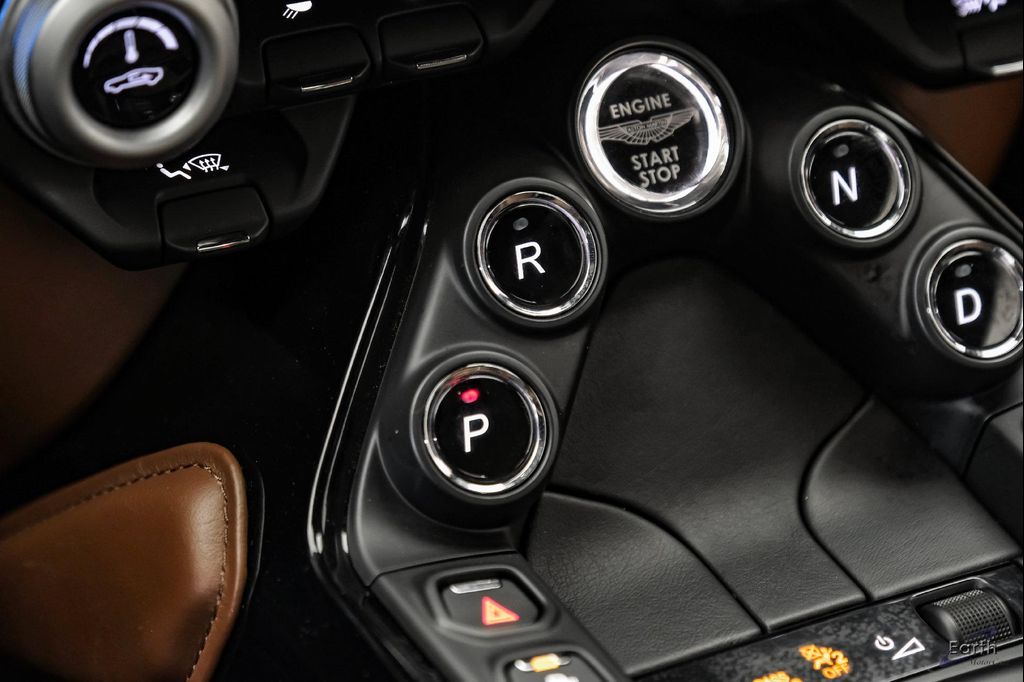 2020 Aston Martin VANTAGE COUPE 缩略图 60