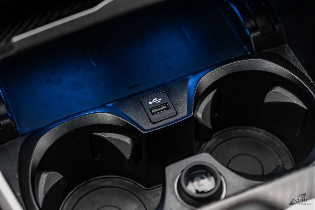 صورة مصغرة 70 لـ 2024 BMW M3 COMPETITION XDRIVE