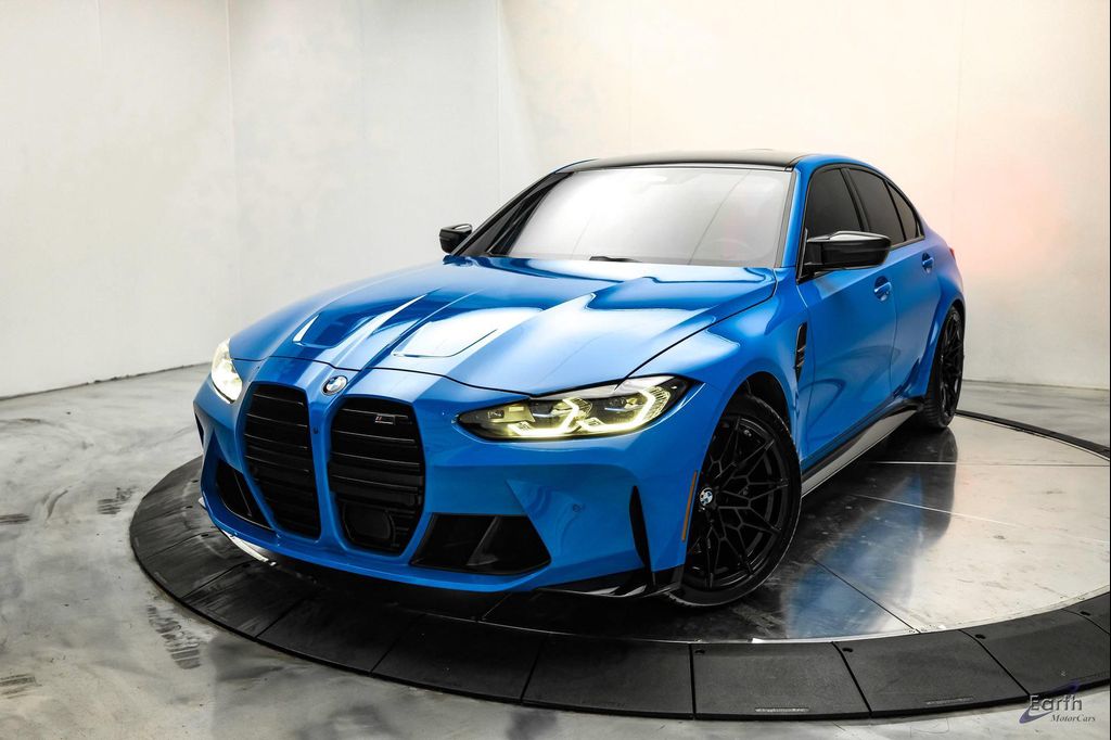 صورة 6 لـ 2024 BMW M3 COMPETITION XDRIVE