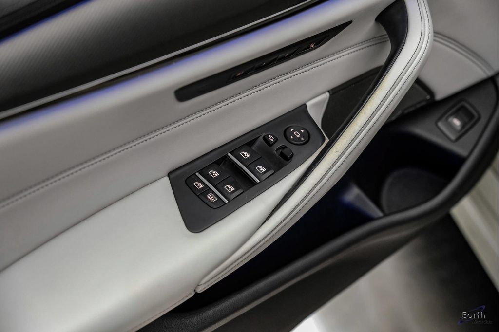 صورة مصغرة 91 لـ 2023 BMW M5 COMPETITION