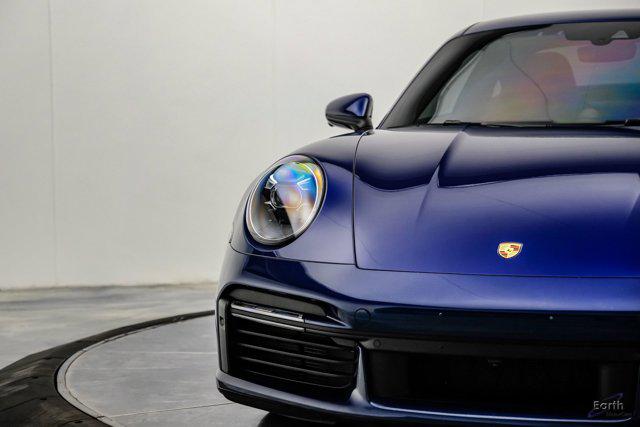 صورة 33 لـ 2021 Porsche 911 TURBO
