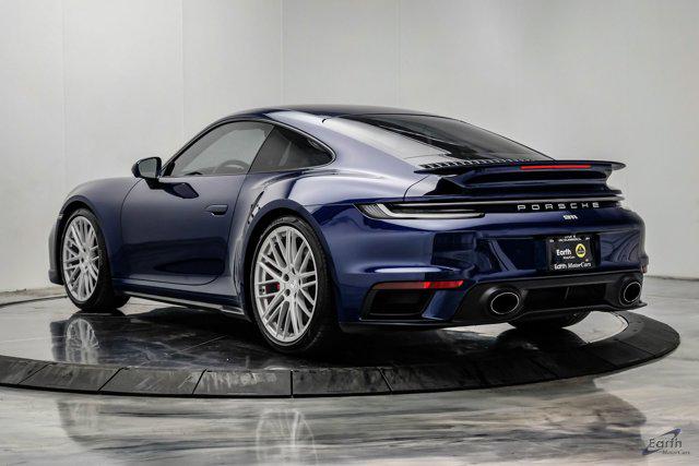 صورة 12 لـ 2021 Porsche 911 TURBO