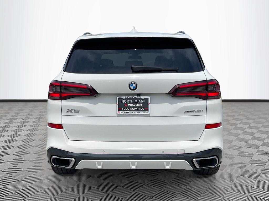 صورة 6 لـ 2022 BMW X5 XDRIVE40I