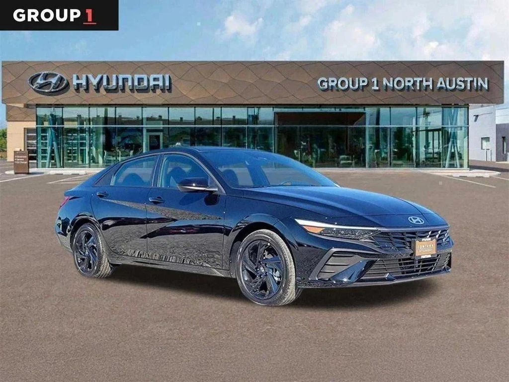 New 2026 Hyundai ELANTRA HEV SEL Sport
