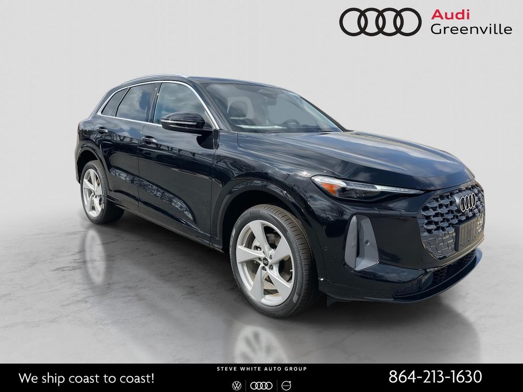 New 2025 Audi Q5 Premium Plus TFSI quattro S tronic