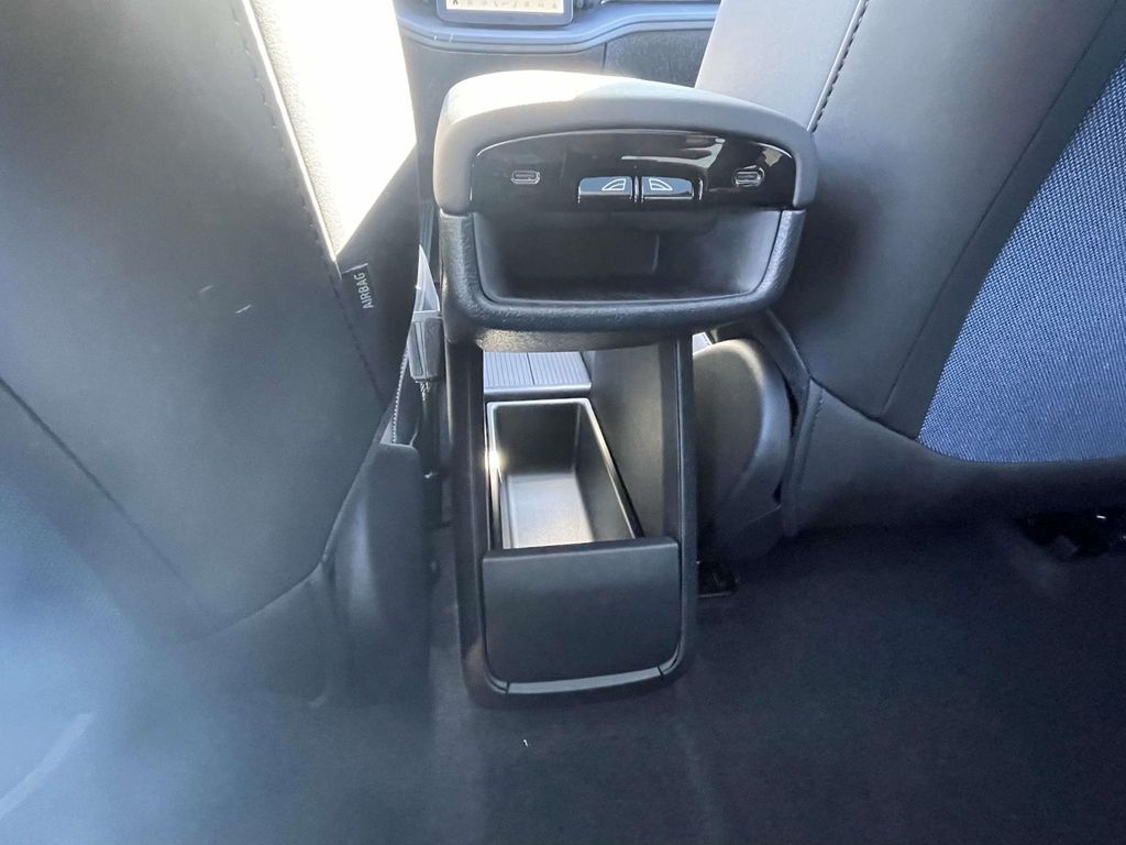 2026 Volvo EX30 PLUS TWIN MOTOR PERFORMANCE, FULLY ELECTRIC 缩略图 15
