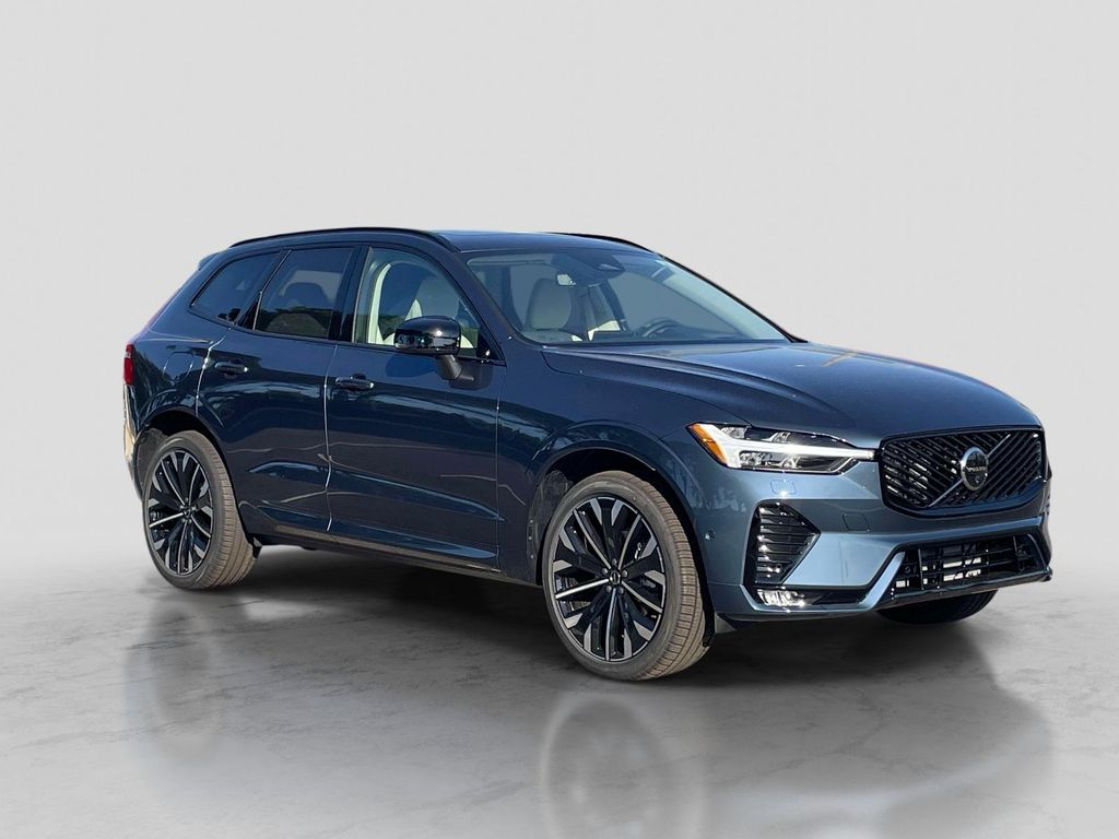 New 2026 Volvo XC60 B5 Ultra