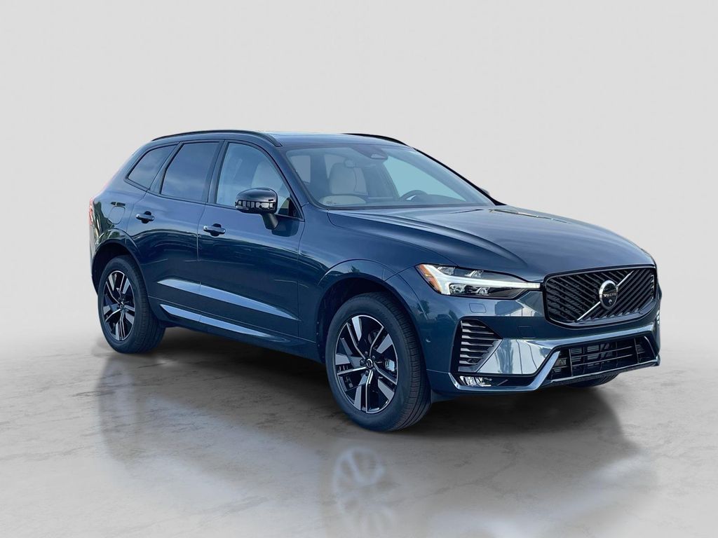 New 2026 Volvo XC60 B5 Plus