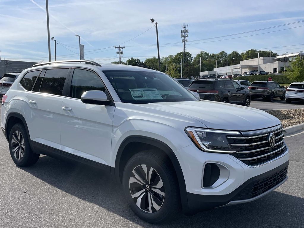 New 2026 Volkswagen Atlas 2.0T SE