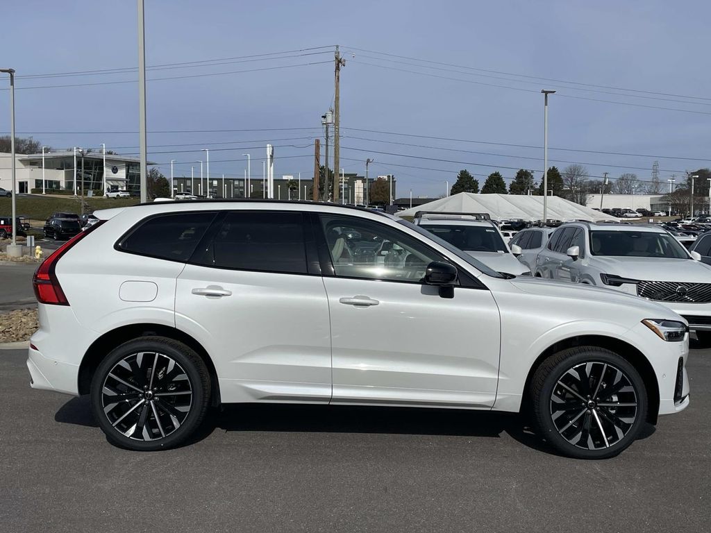 صورة 8 لـ 2026 Volvo XC60 B5 ULTRA