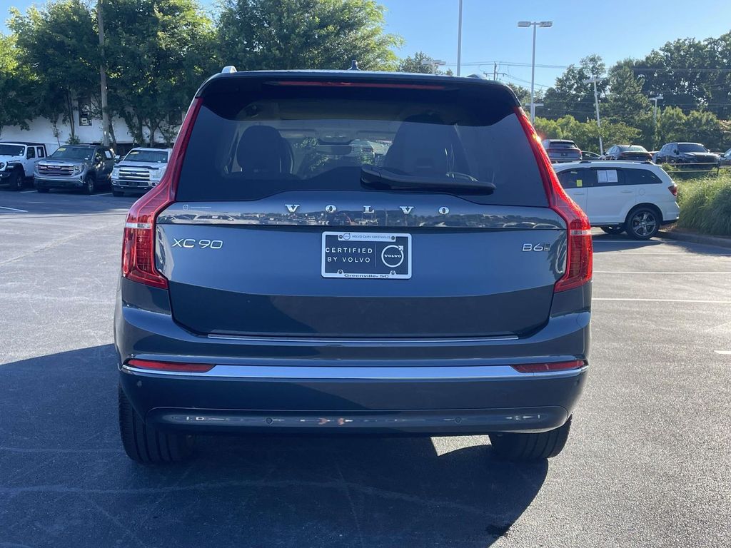2025 VOLVO XC90 B6 PLUS 6-SEATER photo 6