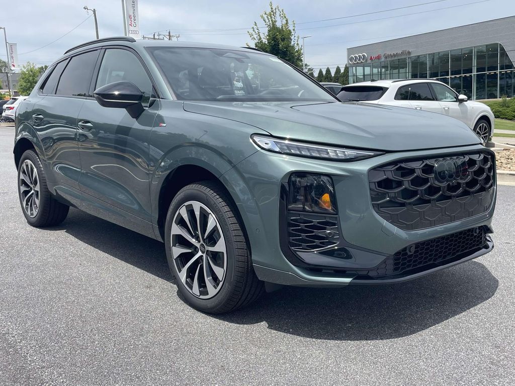 New 2026 Audi Q3 TFSI quattro S tronic