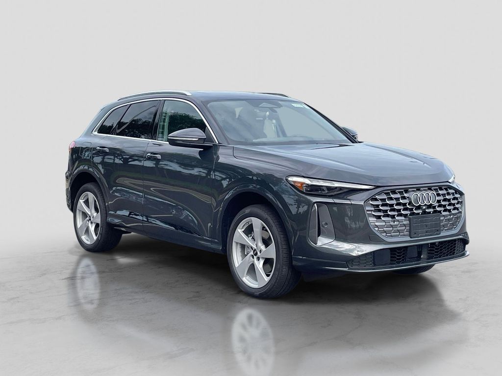 New 2026 Audi Q5 Premium Plus TFSI quattro S tronic