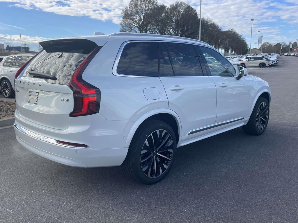 2026 Volvo XC90 ULTRA, B6 AWD GAS (MILD HYBRID), GASOLINE, BR photo 9