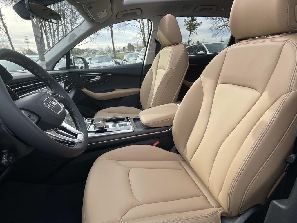 صورة مصغرة 21 لـ 2026 AUDI Q7 45 PREMIUM
