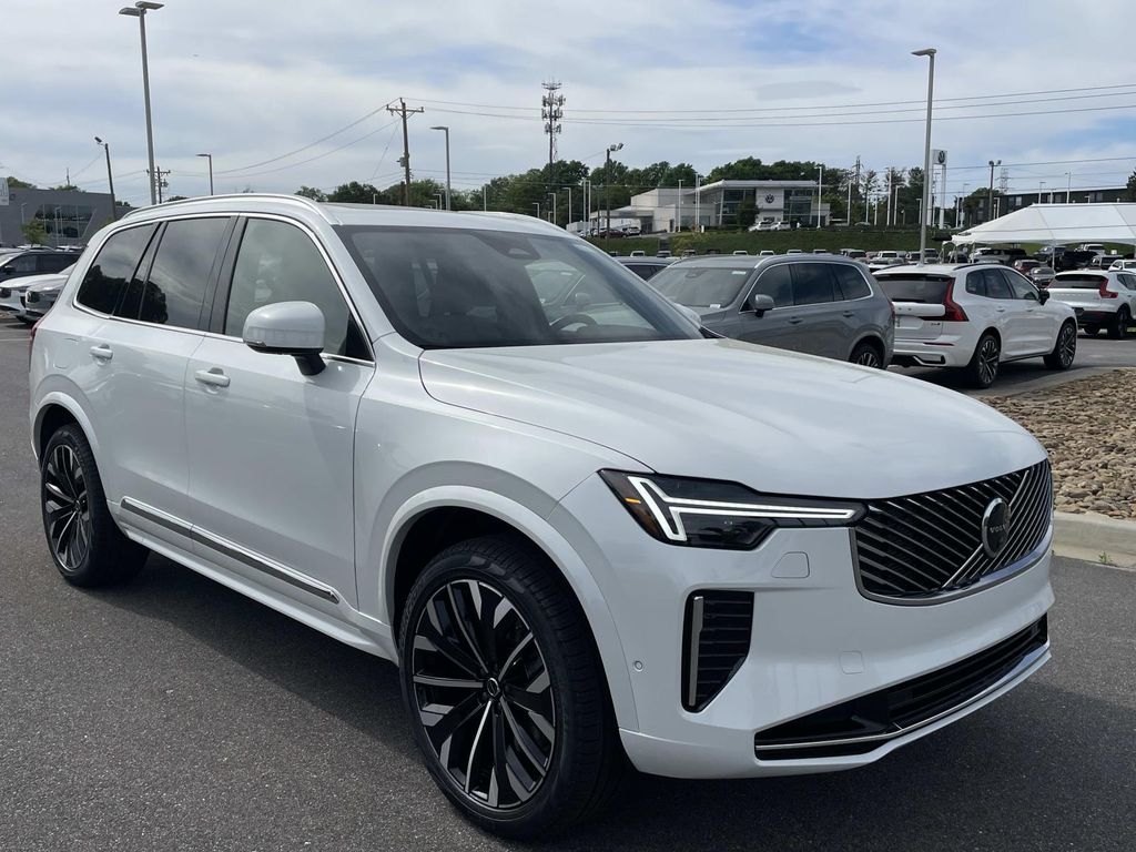 New 2026 Volvo XC90 Plug-In Hybrid Plus, T8 AWD, Electric/Gasoline, Bright, 7 Seats