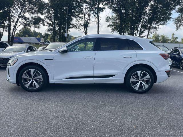 2024 AUDI Q8 E-TRON PRESTIGE — фото 4