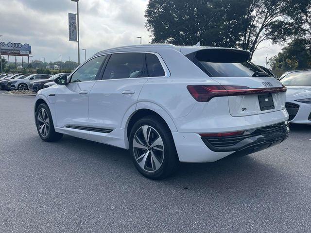 2024 AUDI Q8 E-TRON PRESTIGE — фото 5