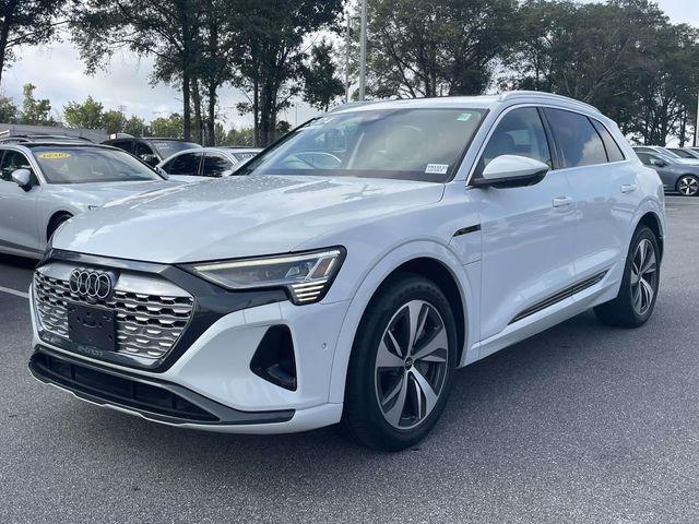 2024 AUDI Q8 E-TRON PRESTIGE — фото 3