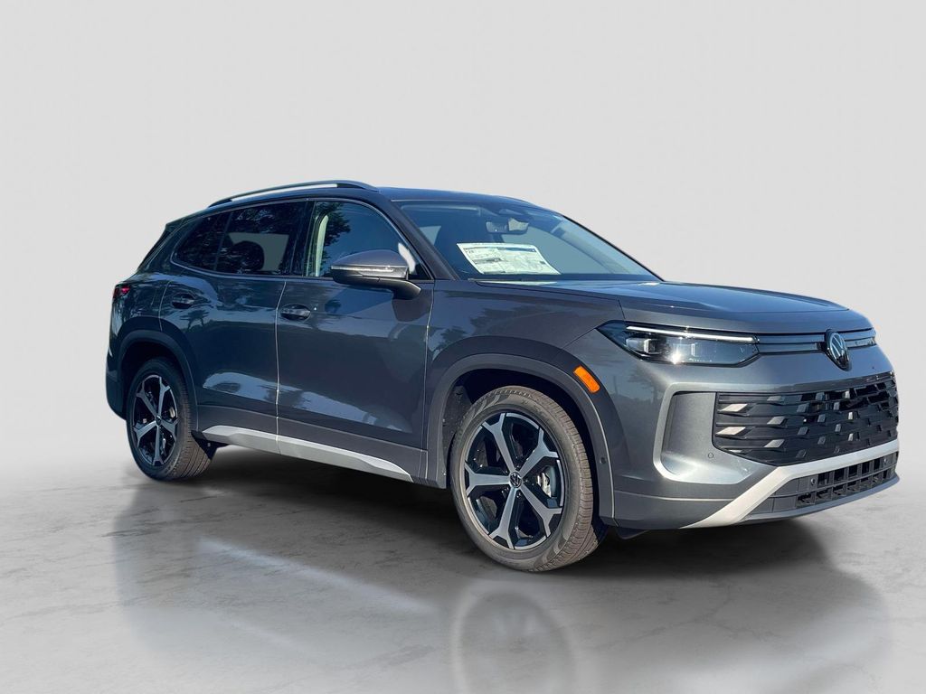 New 2026 Volkswagen Tiguan 2.0T SE