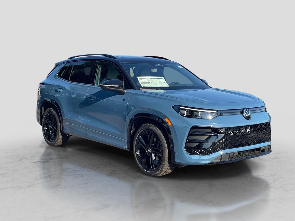 New 2026 Volkswagen Tiguan 2.0T SE R-Line Black