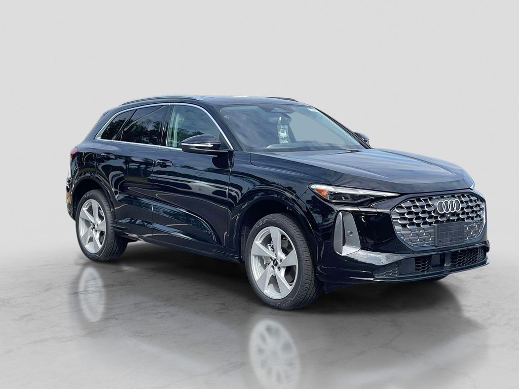 New 2026 Audi Q5 Premium Plus TFSI quattro S tronic