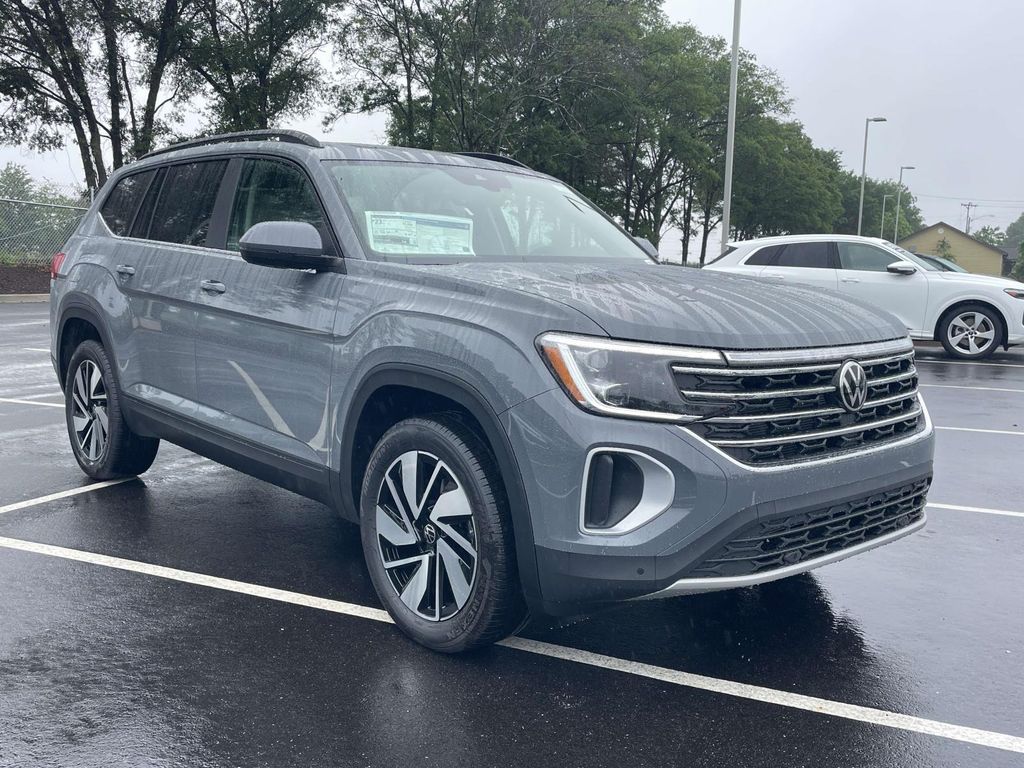 New 2026 Volkswagen Atlas 2.0T SE w/Technology