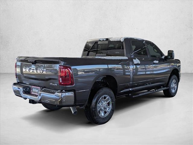 صورة 2 لـ 2026 RAM 3500 TRADESMAN CREW CAB 4X4 6'4' BOX