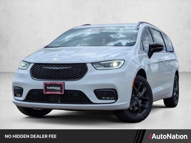 New 2026 Chrysler Pacifica L