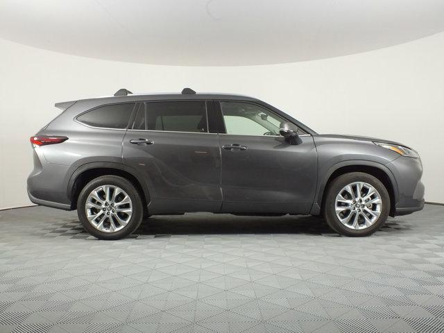 TOYOTA HIGHLANDER - 7