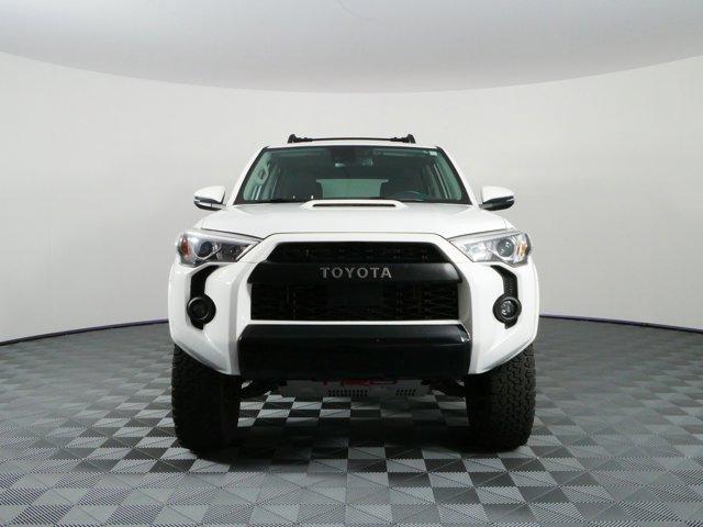 TOYOTA 4RUNNER - 8