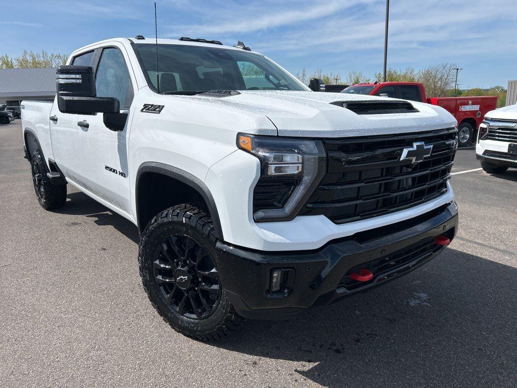 New 2026 Chevrolet Silverado 2500 LT