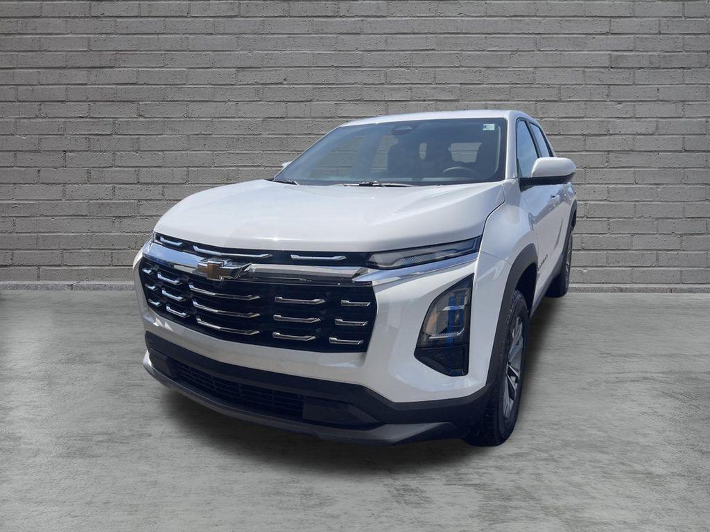 New 2027 Chevrolet Equinox LT