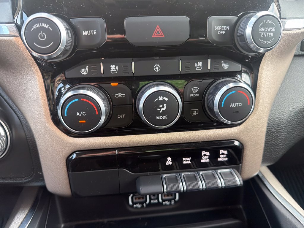 صورة مصغرة 18 لـ 2020 RAM 1500 LARAMIE