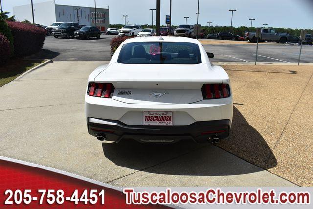 صورة 8 لـ 2025 FORD MUSTANG ECOBOOST