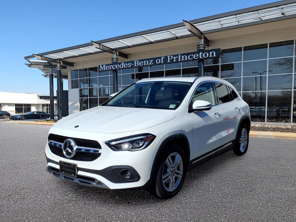 صورة 7 لـ 2023 Mercedes-BENZ GLA
