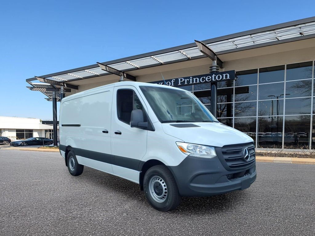 New 2026 Mercedes-Benz Sprinter 2500 Standard Roof