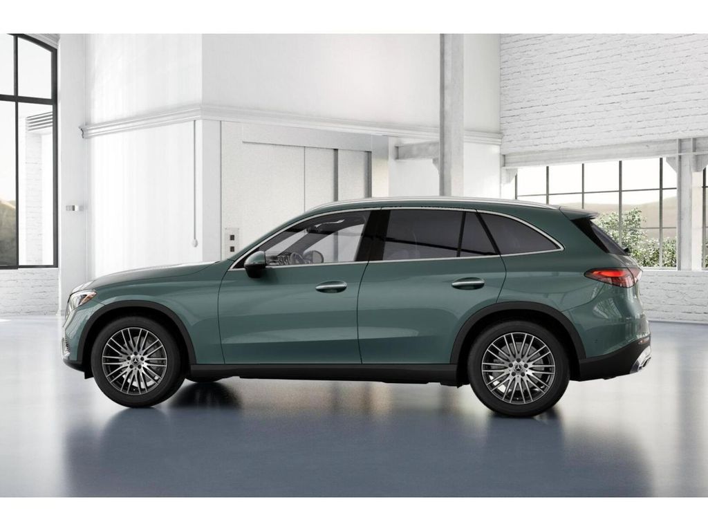 صورة مصغرة 32 لـ 2026 Mercedes-BENZ GLC