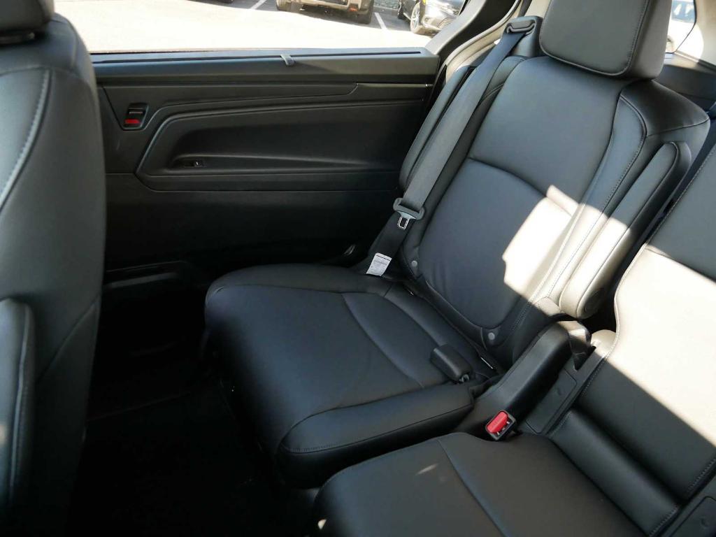2026 Honda ODYSSEY EX-L — миниатюра 12