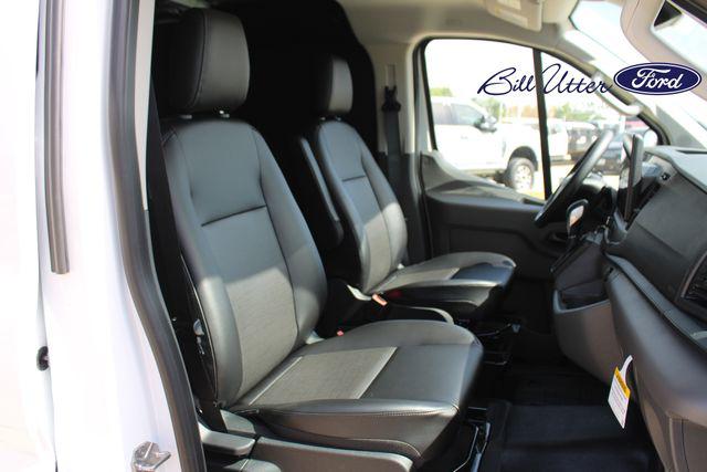 صورة 7 لـ 2026 FORD TRANSIT-150 BASE