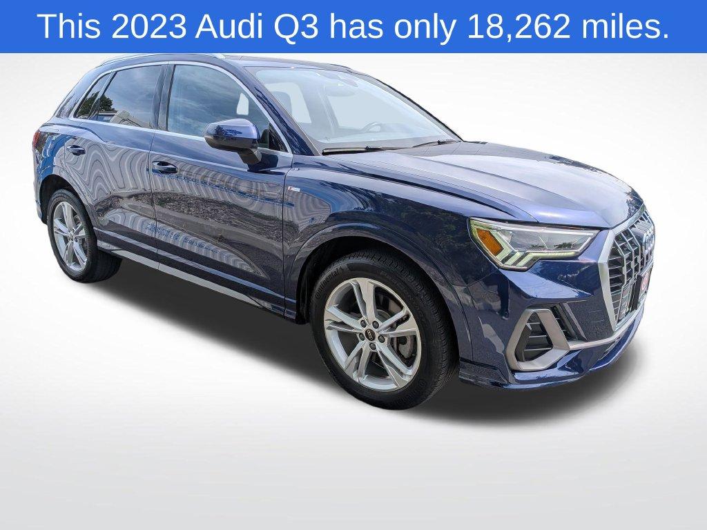 2023 AUDI Q3 45 S LINE PREMIUM photo 1